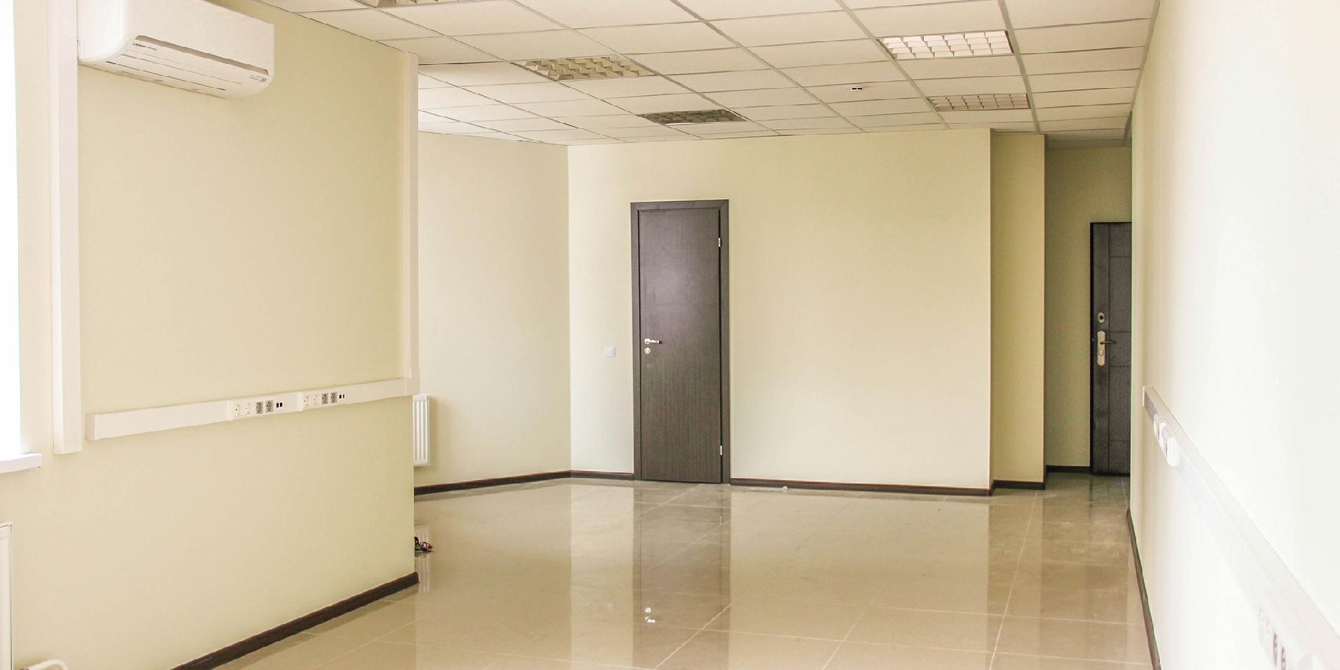 Офисное помещение 310 кв.м. в бизнес-центре Чайка Плаза 1